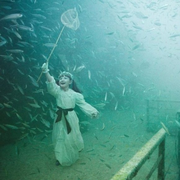 Meet your Posher Mario Laskin! - Picture 12 of 16